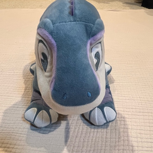 Disney's Animal Kingdom The Dino Institute Aladar Iguanodon Plush - Picture 6 of 12